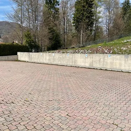 La Di Niki